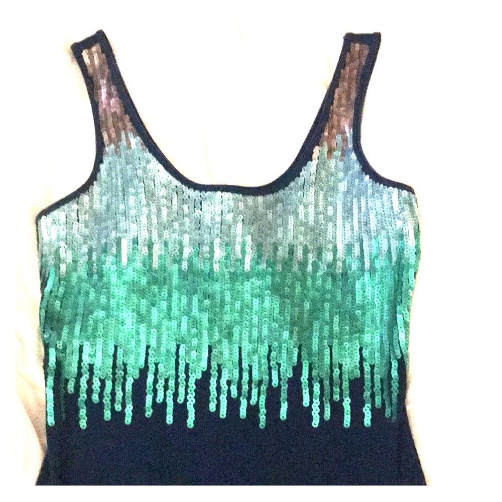 Express Tank. Like NEW!